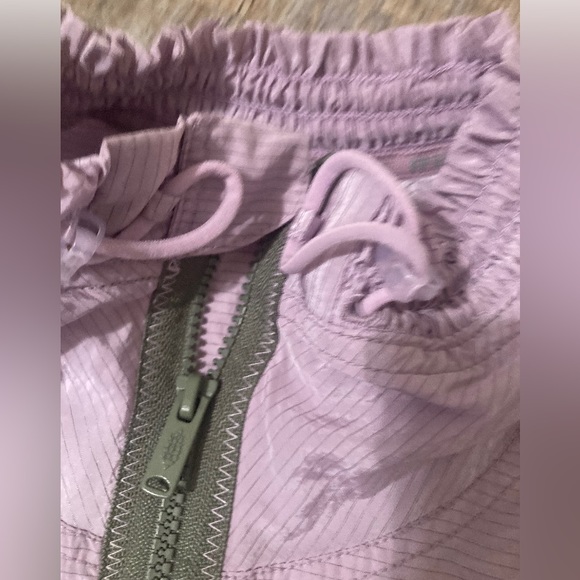 Free People Movement Starting Lineup Windbreaker Jacket | Size Large NWT - Picture 3 of 7